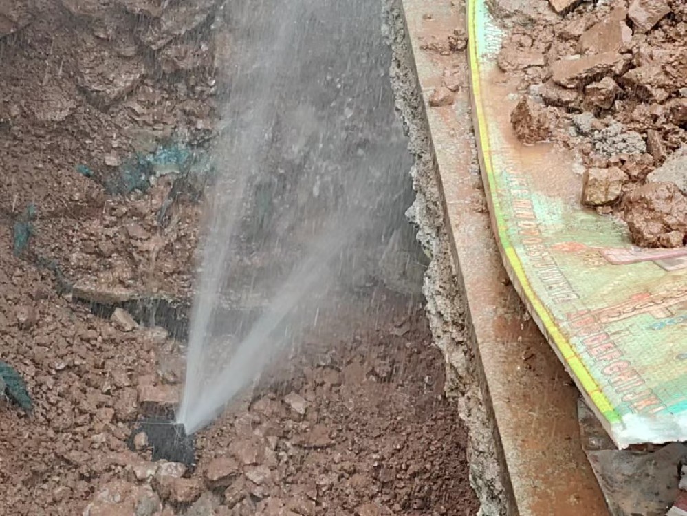 左贡县消防水管漏水检测定点开挖